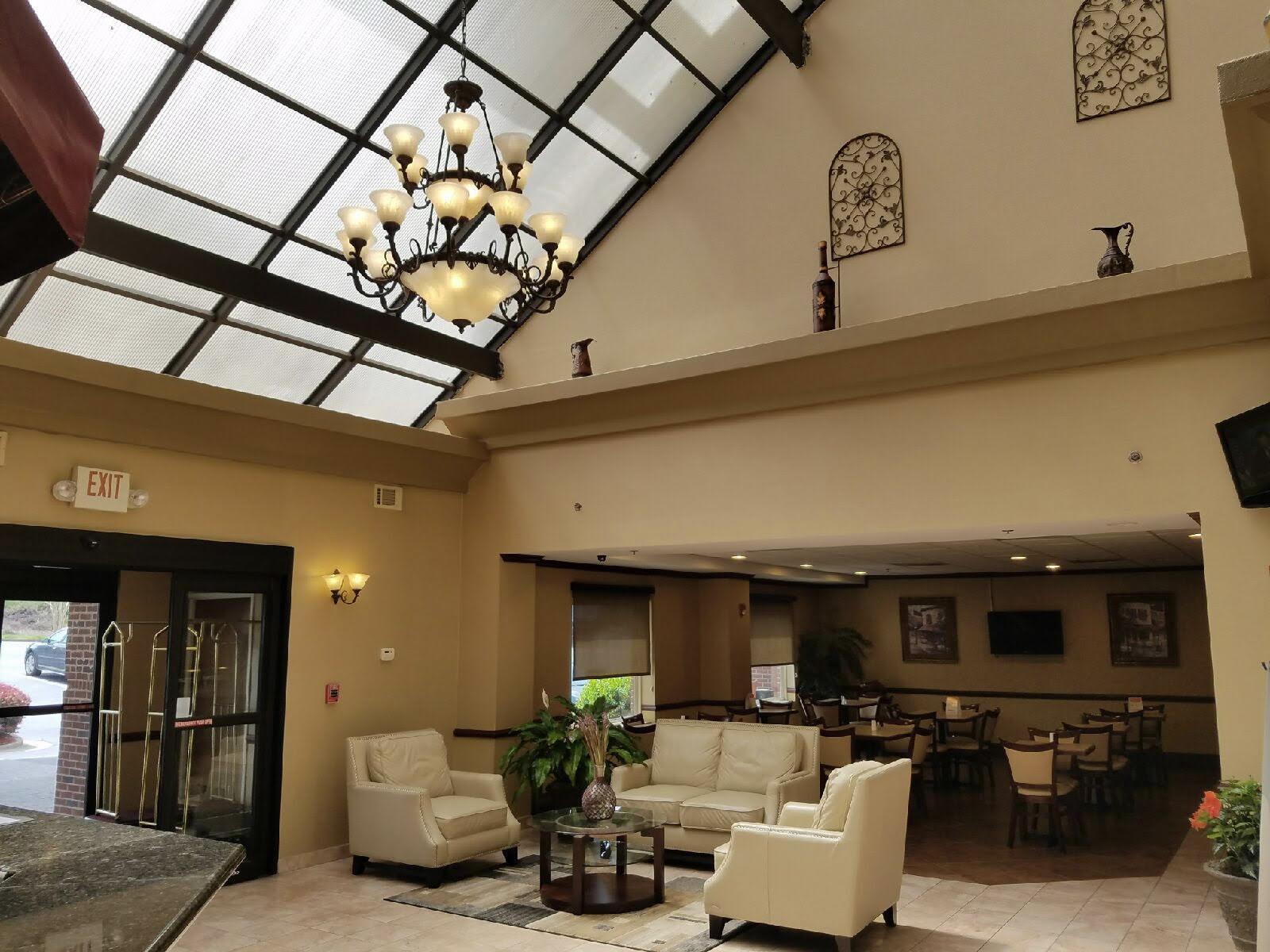 Comfort Inn & Suites Suwanee - Sugarloaf Exterior photo
