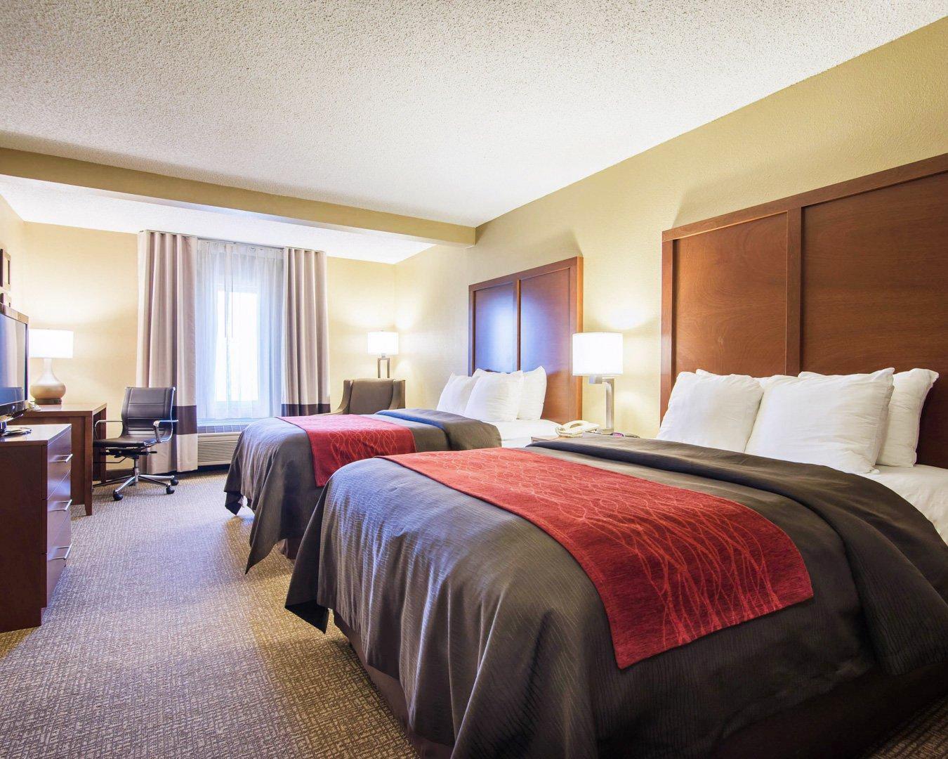 Comfort Inn & Suites Suwanee - Sugarloaf Exterior photo